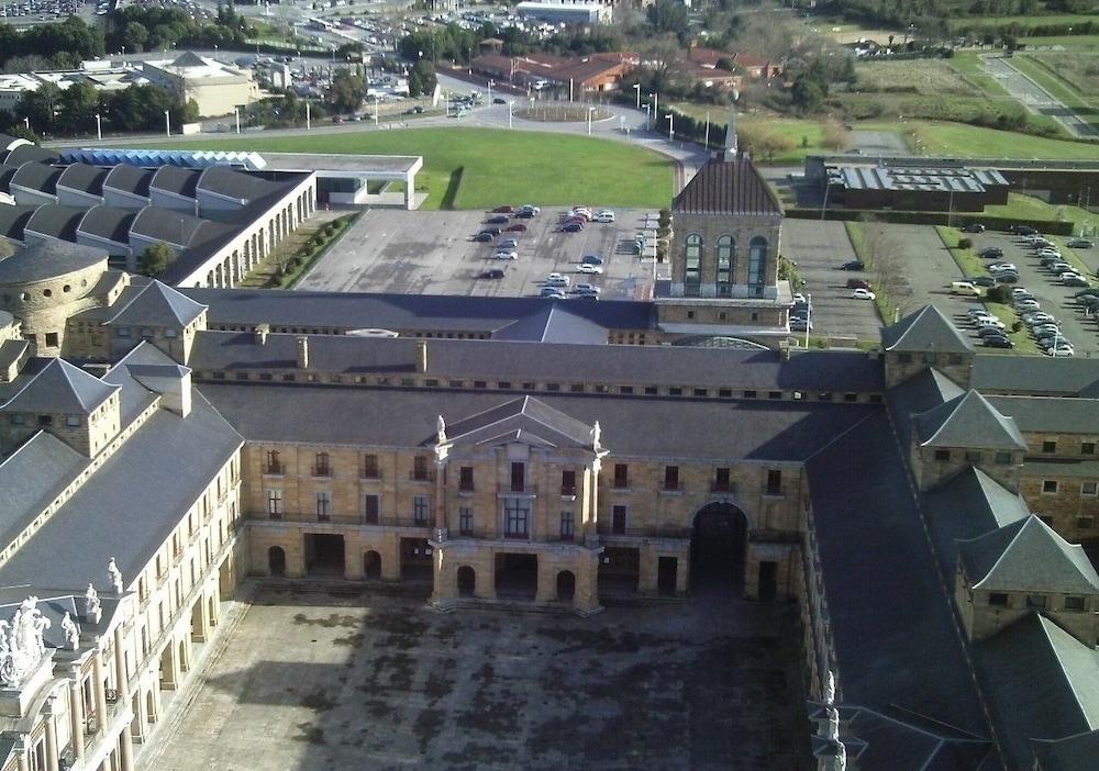 Hotel Alda Pasaje Gijon Exterior photo