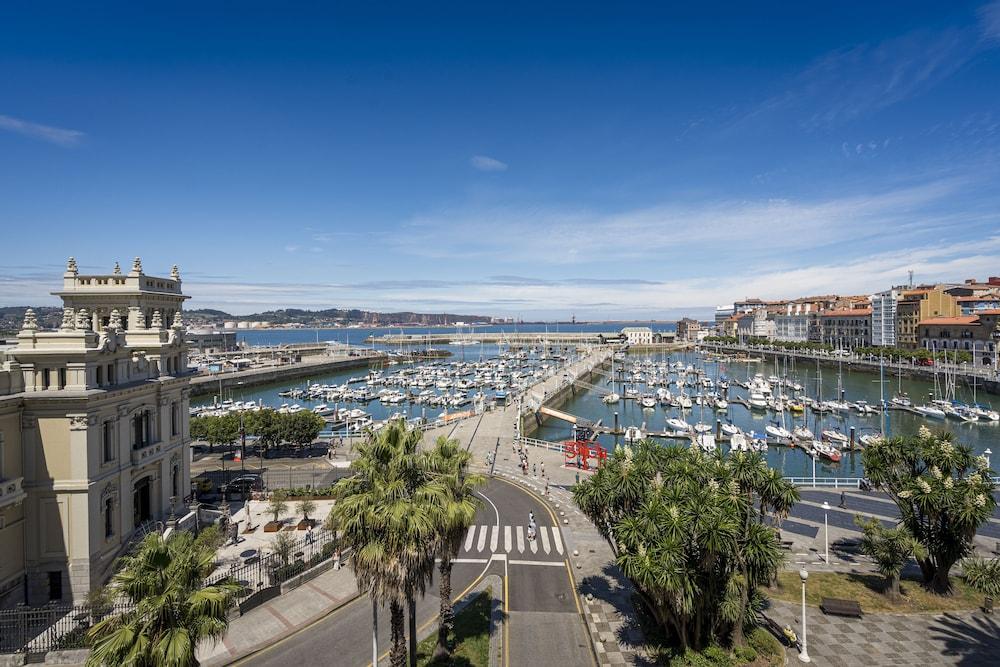 Hotel Alda Pasaje Gijon Exterior photo